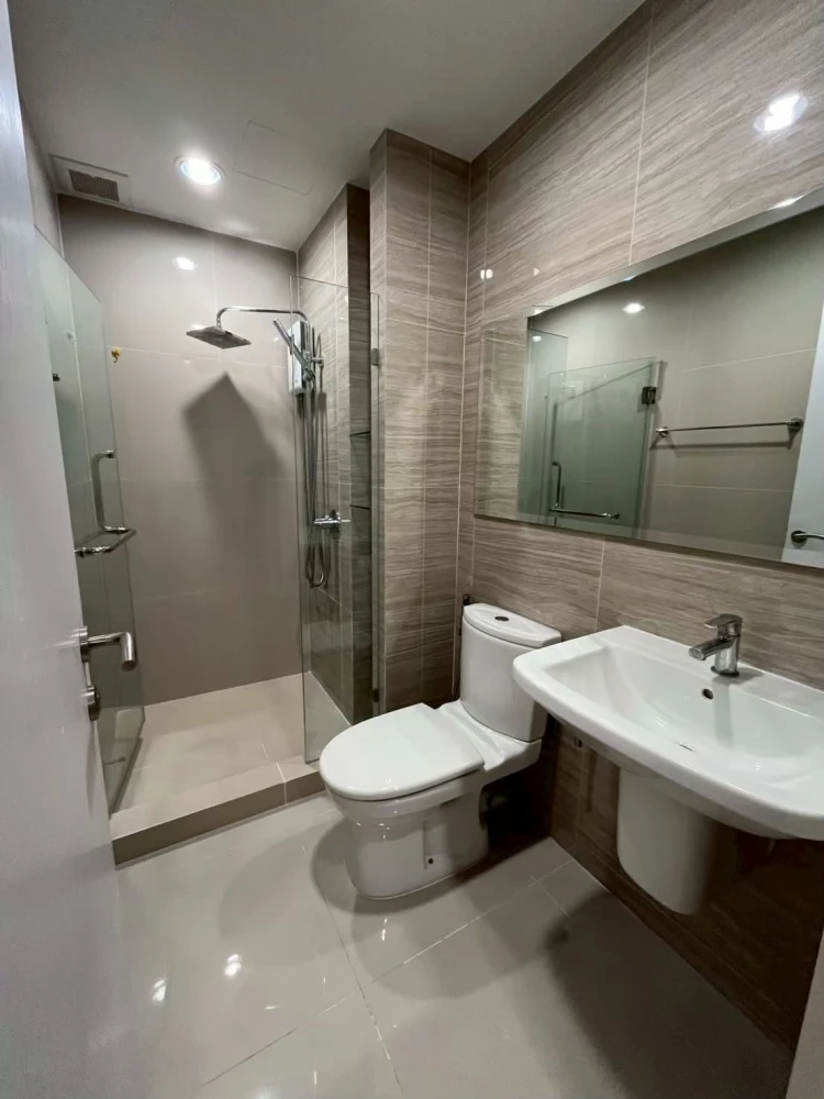 For rent: Niche Mono Sukhumvit-Bearing, 6th floor unit, fully furnished. Book now!