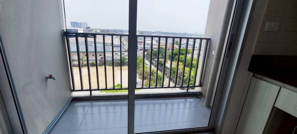 For rent: Niche Mono Sukhumvit-Puchao, 1 bedroom, 1 bathroom. Prime location, fully furnished. You can't miss this!