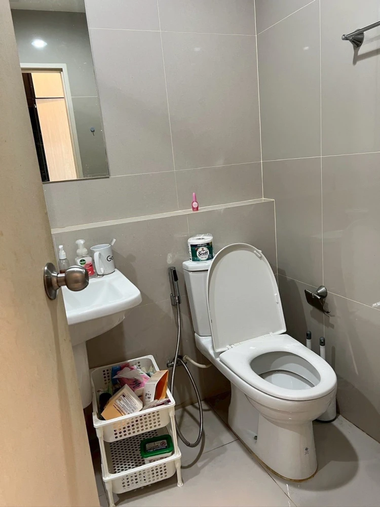 For rent: Niche Mono Sukhumvit-Poo Chao, One Bedroom Plus (with multipurpose room). Quiet and peaceful unit, not crowded. Reservation required.