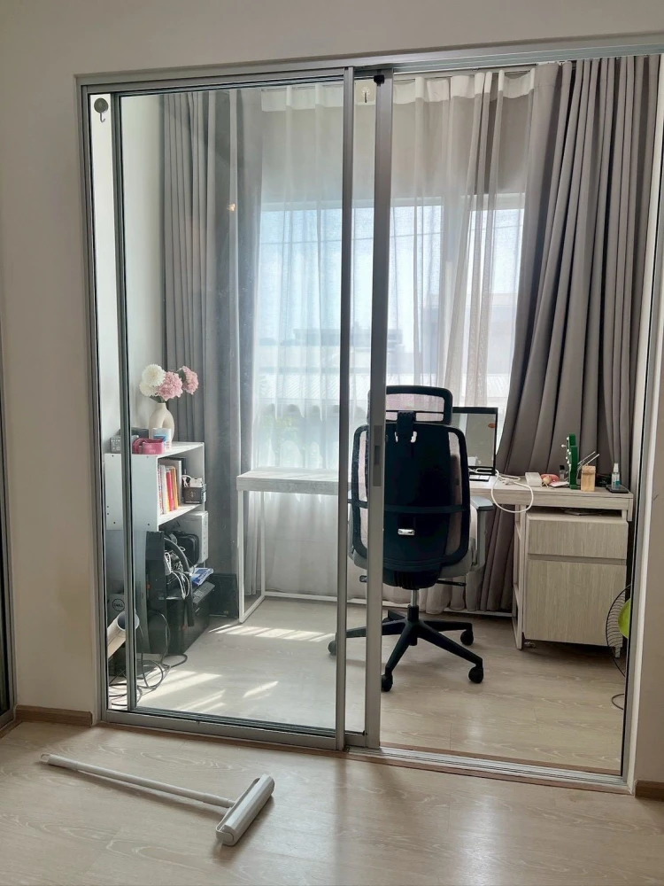 For rent: Niche Mono Sukhumvit-Poo Chao, One Bedroom Plus (with multipurpose room). Quiet and peaceful unit, not crowded. Reservation required.