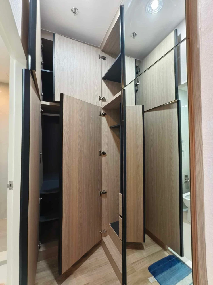 For rent: Niche Mono Charoen Nakhon, 24th floor, Chao Phraya River curve view, convenient and complete here. If you don't book, you'll regret it.