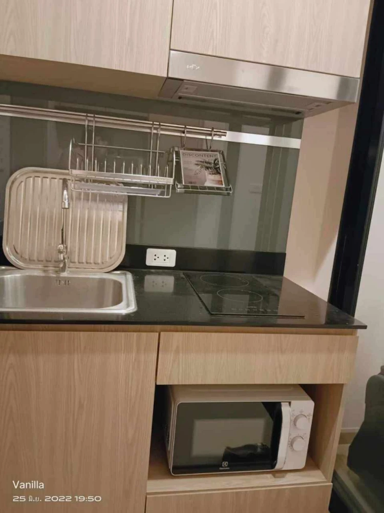 For rent: Niche Mono Charoen Nakhon, 24th floor, Chao Phraya River curve view, convenient and complete here. If you don't book, you'll regret it.