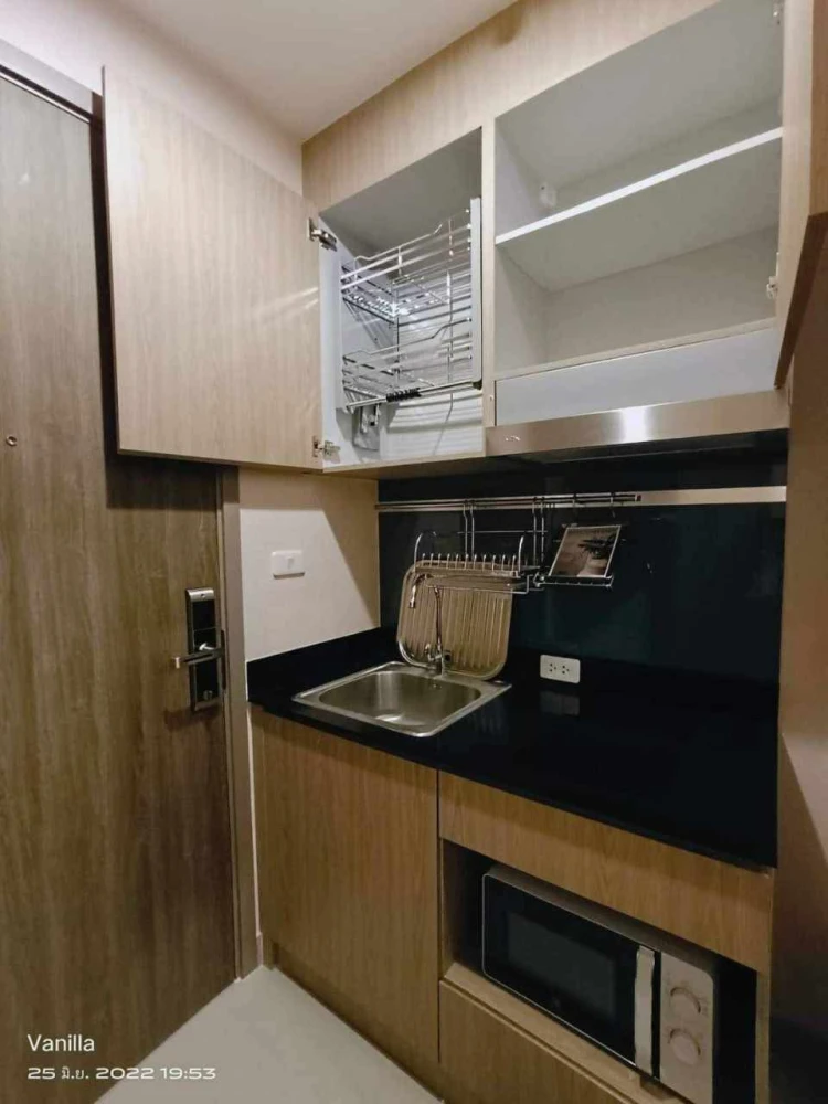 For rent: Niche Mono Charoen Nakhon, 24th floor, Chao Phraya River curve view, convenient and complete here. If you don't book, you'll regret it.