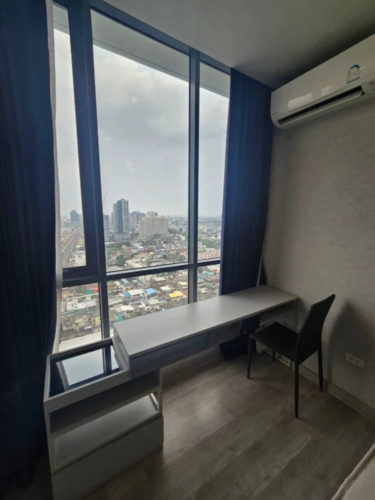 For rent: Niche Pride Taopoon, 26th floor, highest floor, wide city view, comfortable to the eye, decorated and ready to move in, reserve now.