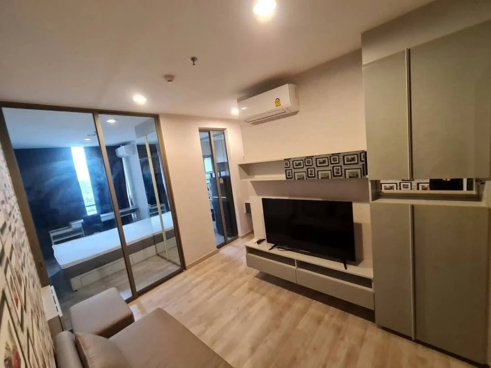 For rent: Niche Pride Taopoon, 26th floor, highest floor, wide city view, comfortable to the eye, decorated and ready to move in, reserve now.