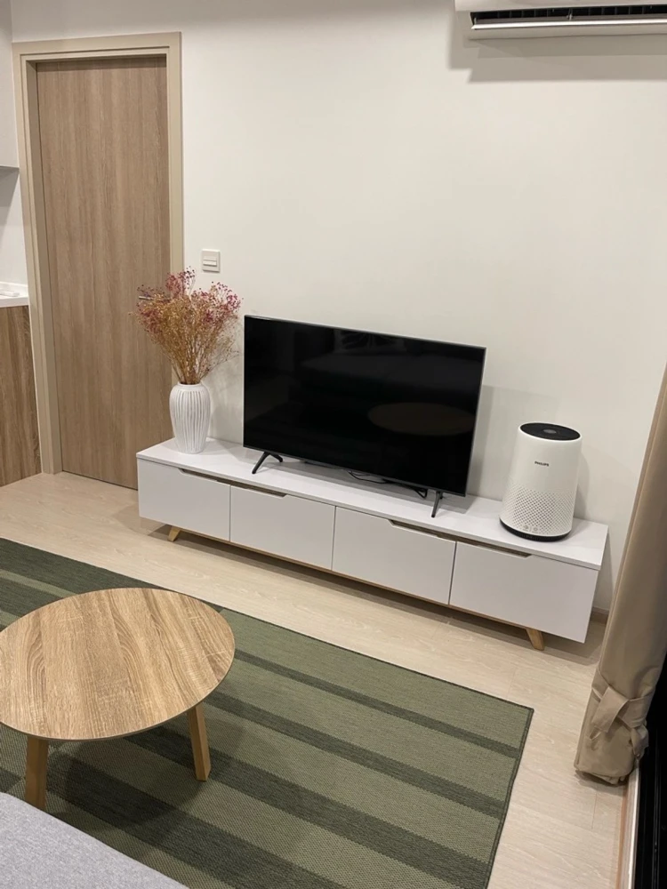For rent: Noble Ambience Sukhumvit 42, 6th floor. Nice, fully furnished unit. Book now!