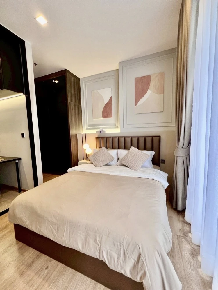 For rent: Noble Around Ari, 28th floor, very high, with a clear, comfortable city view. Ready to move in with your bags.