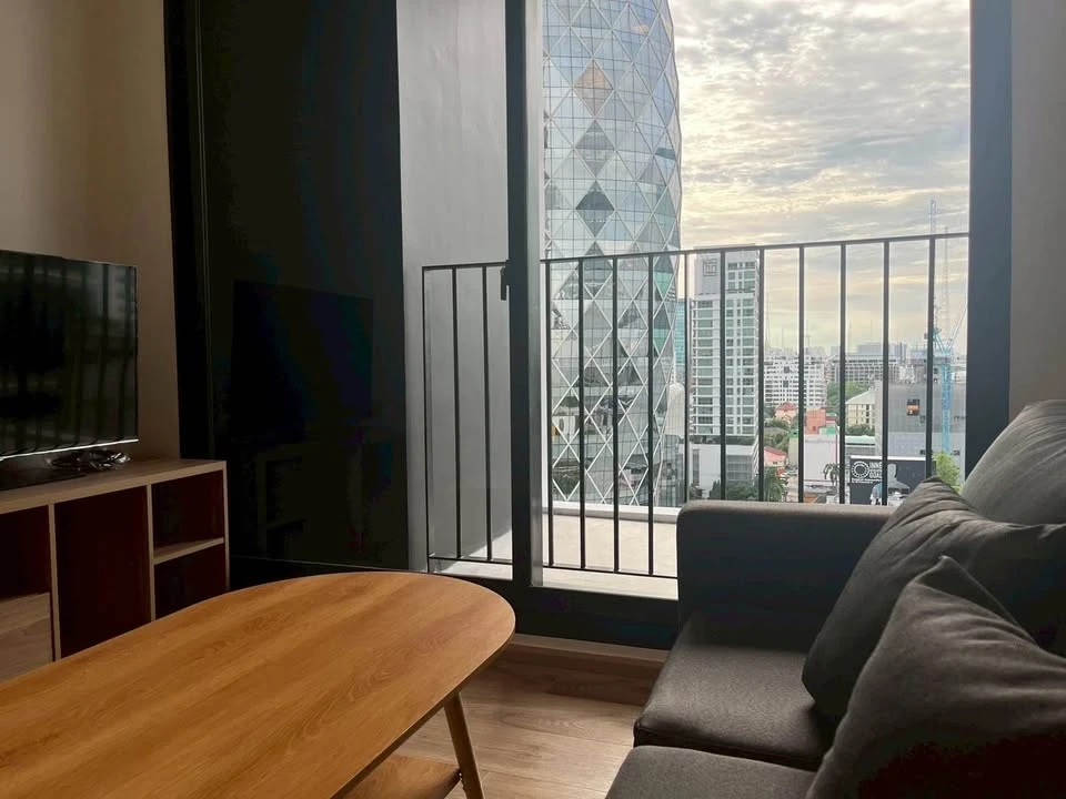 For rent Noble Around Ari, fully furnished, city view, see the BTS passing by, don't miss it.