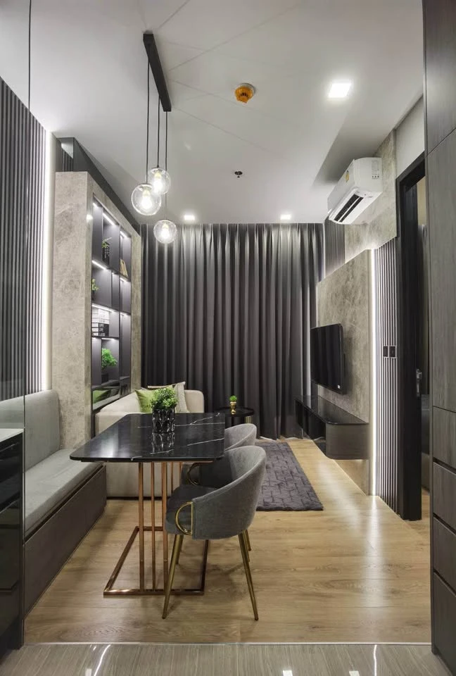 For rent: Noble Around Ari, ready-to-move-in unit, spacious, with high-quality built-in furniture. Book now before it's too late!+++
