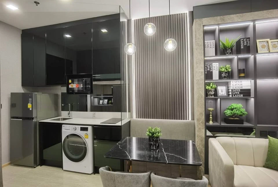 For rent: Noble Around Ari, ready-to-move-in unit, spacious, with high-quality built-in furniture. Book now before it's too late!+++