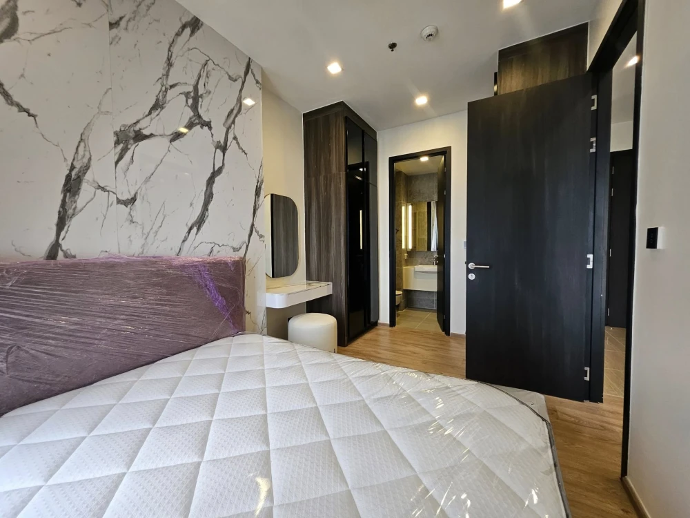 For rent Noble Around Ari, ready to move in, high floor, cool breeze, open view, built-in decoration in the room, don't miss out, book now!