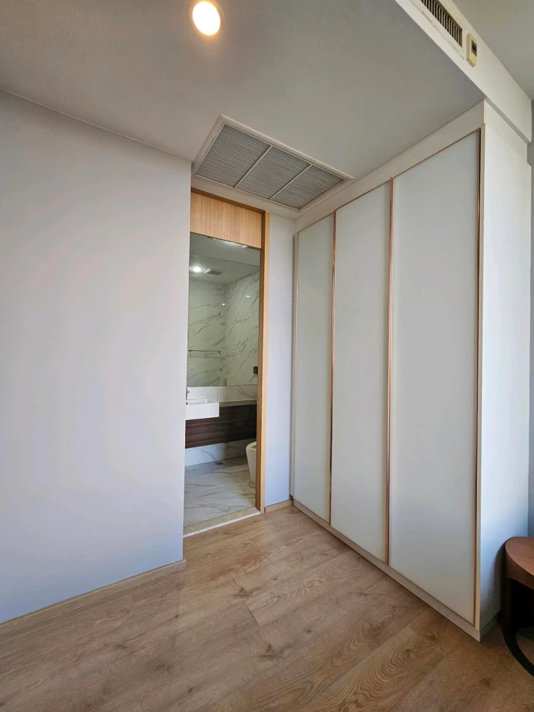 Noble BE 19, 6th floor, fully furnished unit for rent. Book now! (Limited time offer!)