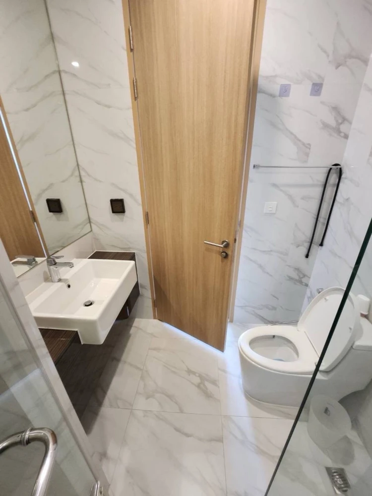 For rent: Noble BE 19, a lovely unit with complete furnishings. Book now! (Limited time offer!)