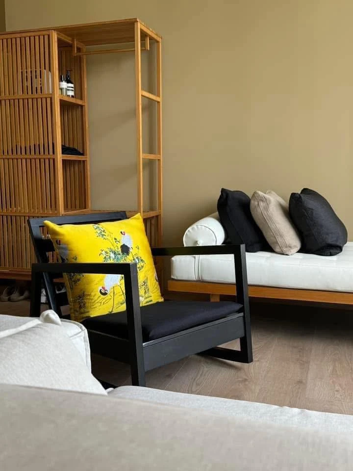 For rent: Noble Be 19, room with city view, north facing, cool and comfortable, lots of usable space, if you miss it, you will regret it.