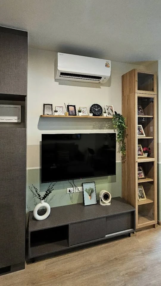 For rent: Noble Nue District R9, 1 bedroom, 1 bathroom, decorated in a cool color scheme, fully furnished, beautiful view from a high floor, reserve n