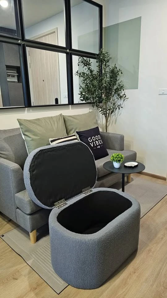 For rent: Noble Nue District R9, 1 bedroom, 1 bathroom, decorated in a cool color scheme, fully furnished, beautiful view from a high floor, reserve n