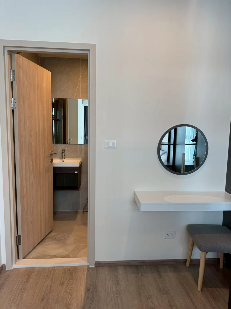 For rent: Noble Nue District R9, 2 bedrooms, 2 bathrooms, beautiful open views, spacious living area. Book now, don't miss out!