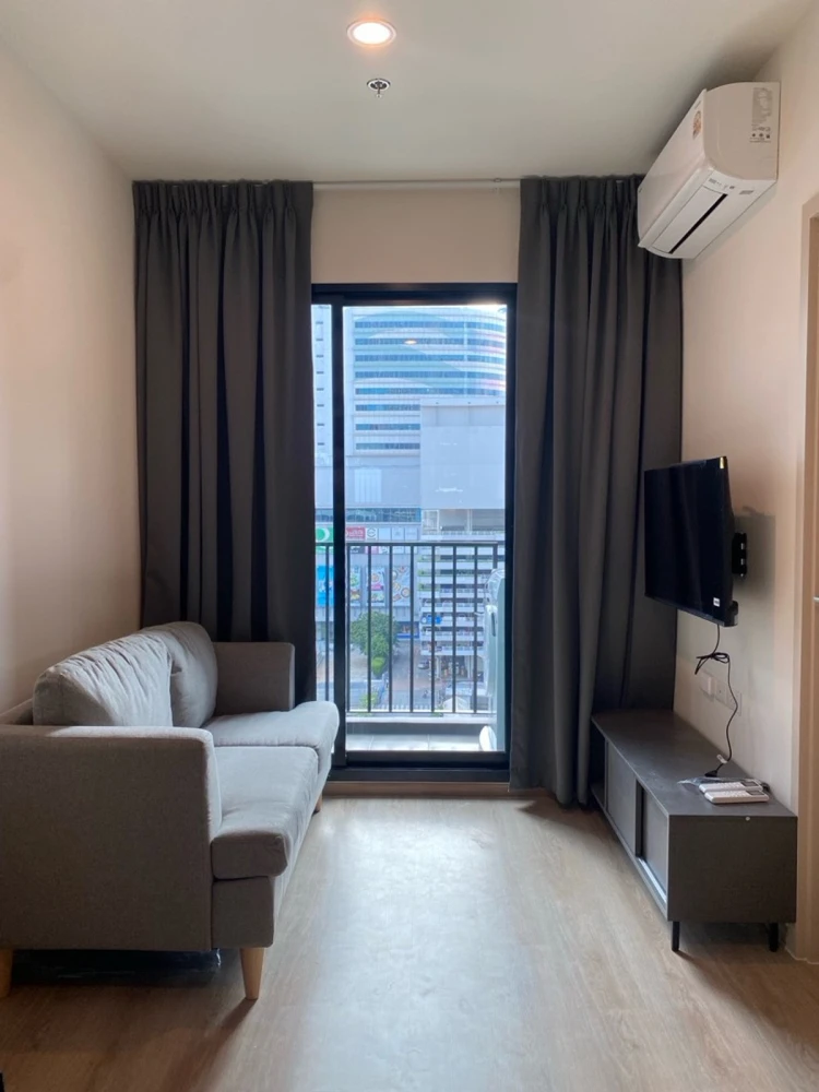 For rent: Noble Nue District R9, 9th floor, fully furnished unit. Very comfortable and ready to move in. Book now! Don't miss out!