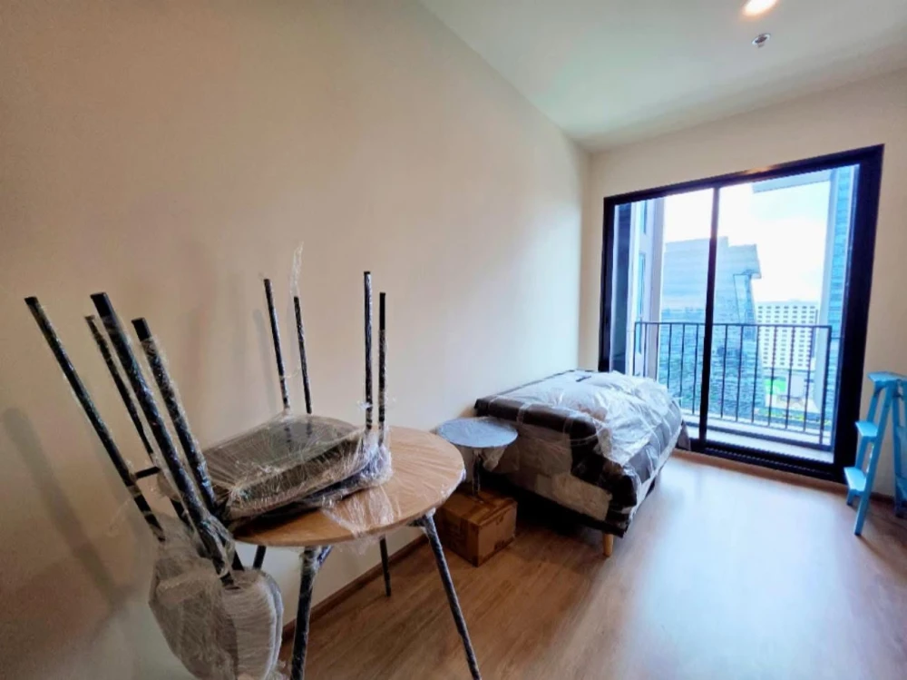 For rent: Noble Nue District R9, a nice room, good location, beautiful view, no buildings blocking the view. You'll regret it if you miss it.