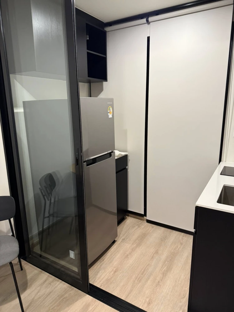Noble Nue District R9 for rent, nice room, good location, convenient transportation, beautiful view, not blocked, hurry and reserve now!