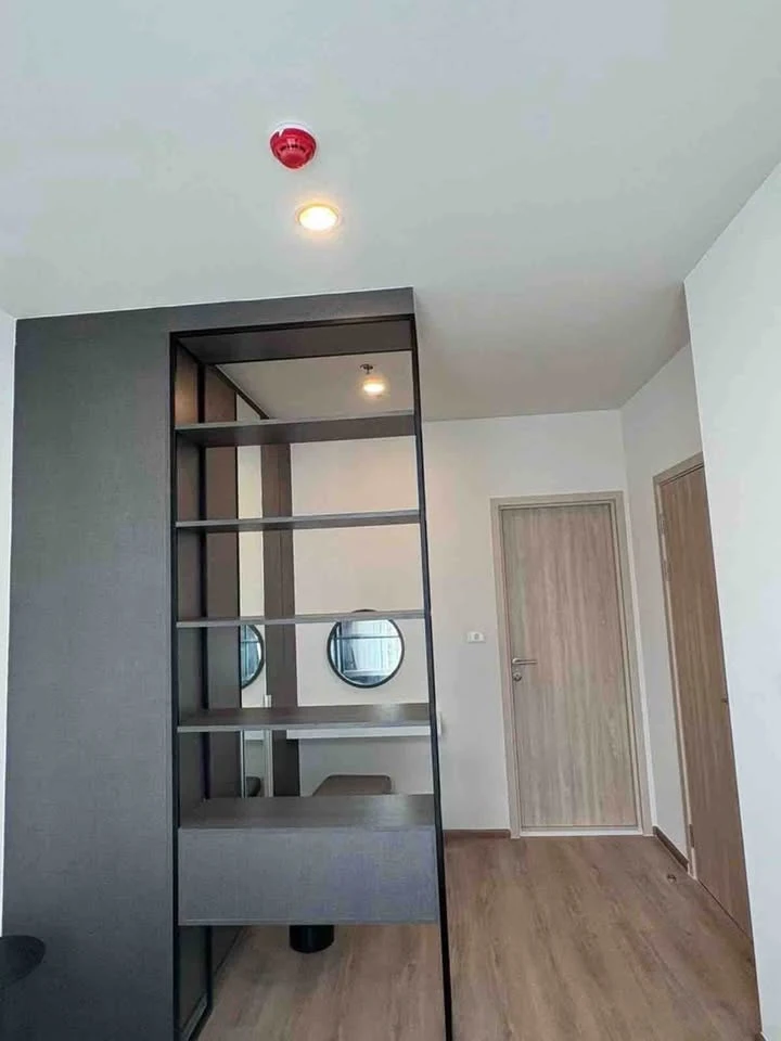 For rent: Noble Nue District Rama 9. Spacious room on the 22nd floor with great views. Book now, don't wait!