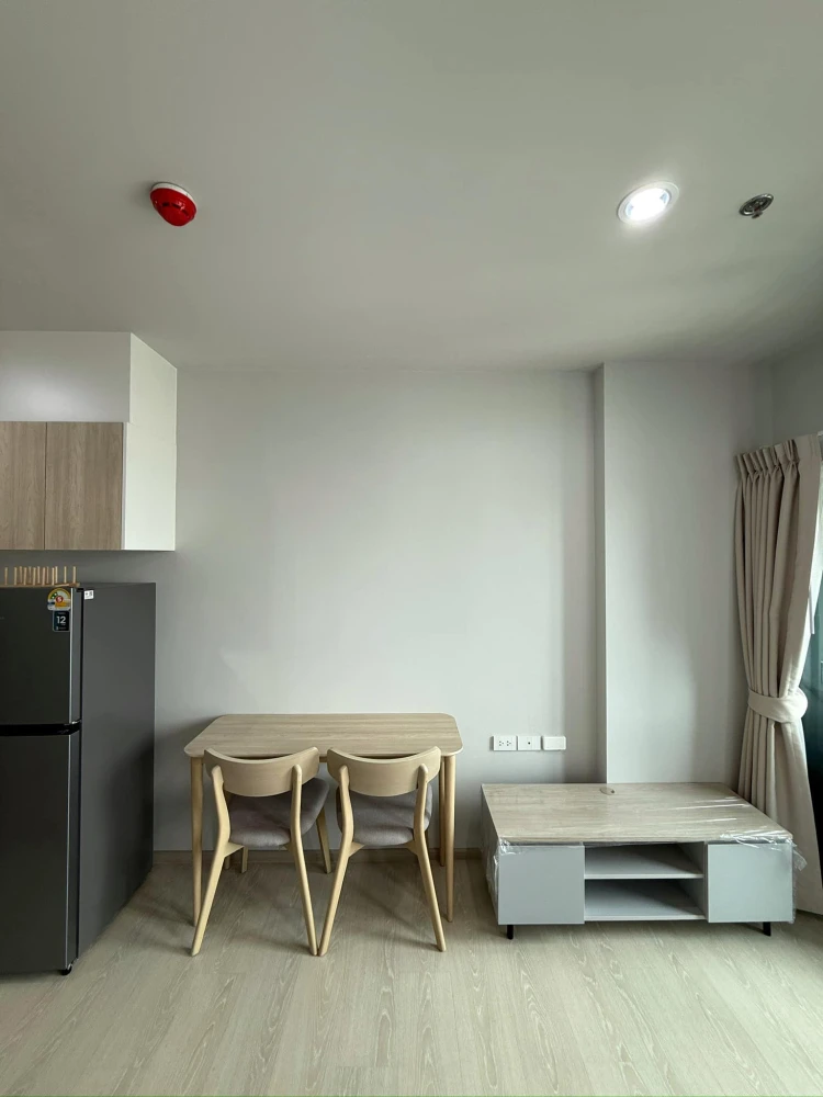 For rent: Noble NUE Mega Plus Bangna, 1 bedroom, 1 bathroom, fully furnished, just bring your bags and move in.