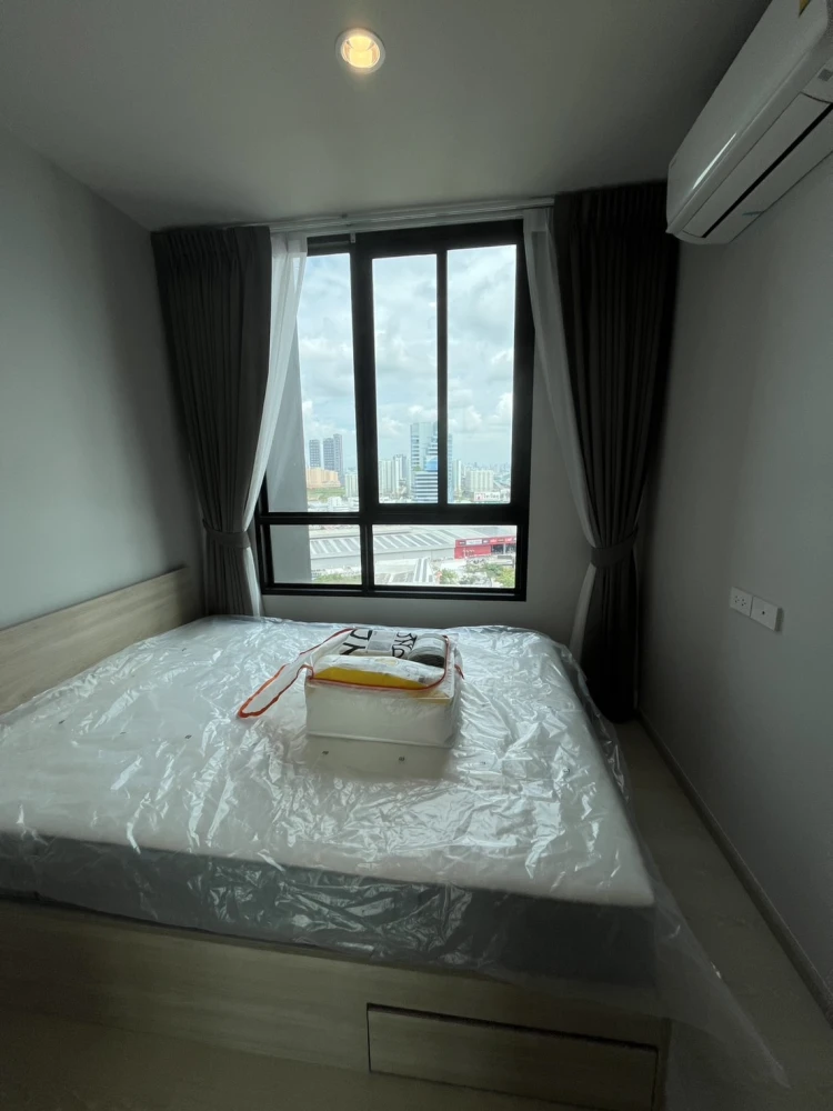 For rent: Noble NUE Mega Plus Bangna, spacious room, city view from high floor, fully furnished, just bring your bags and move in.