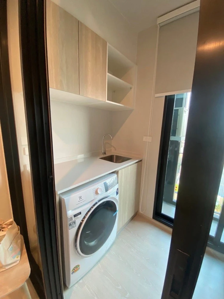 For rent: Noble NUE Mega Plus Bangna, a nice room on the 21st floor with a high view. If you don't book, you'll regret it later.