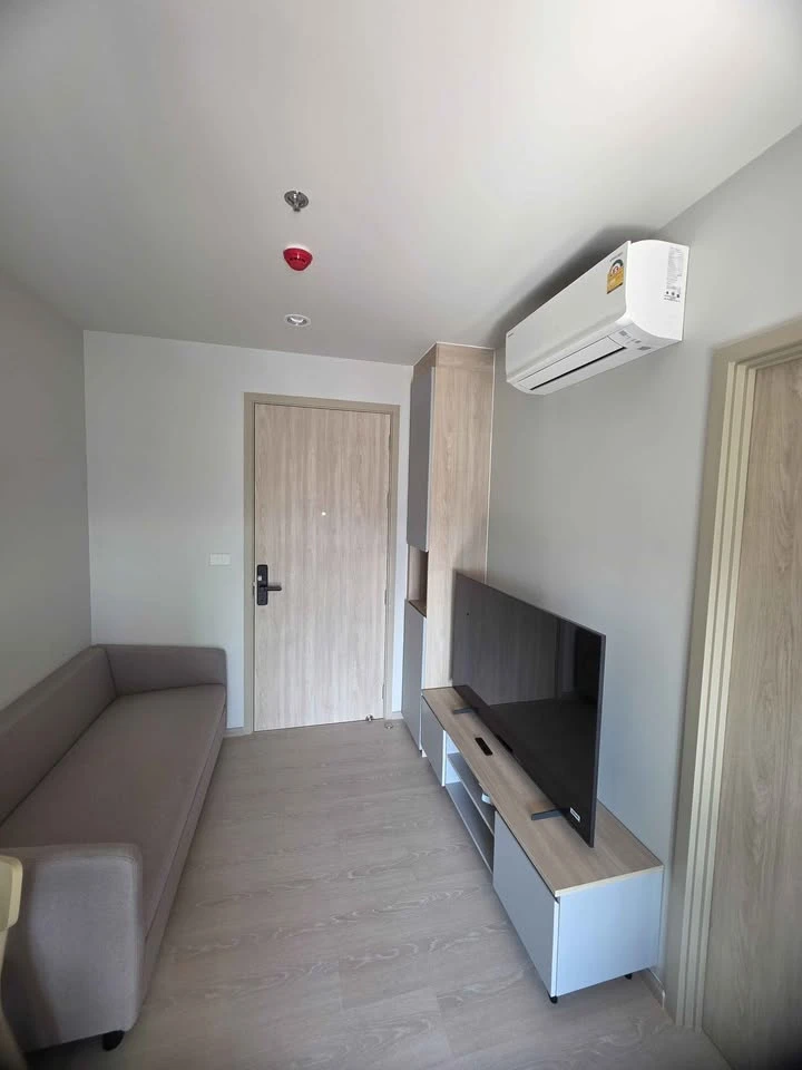 For rent: Noble NUE Mega Plus Bangna, ready to move in, furnished, complete with electrical appliances. Hurry and book now.