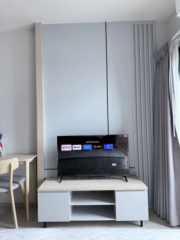 For rent: Noble NUE Mega Plus Bangna, studio room, built-in headboard, fully furnished, hurry and book now.