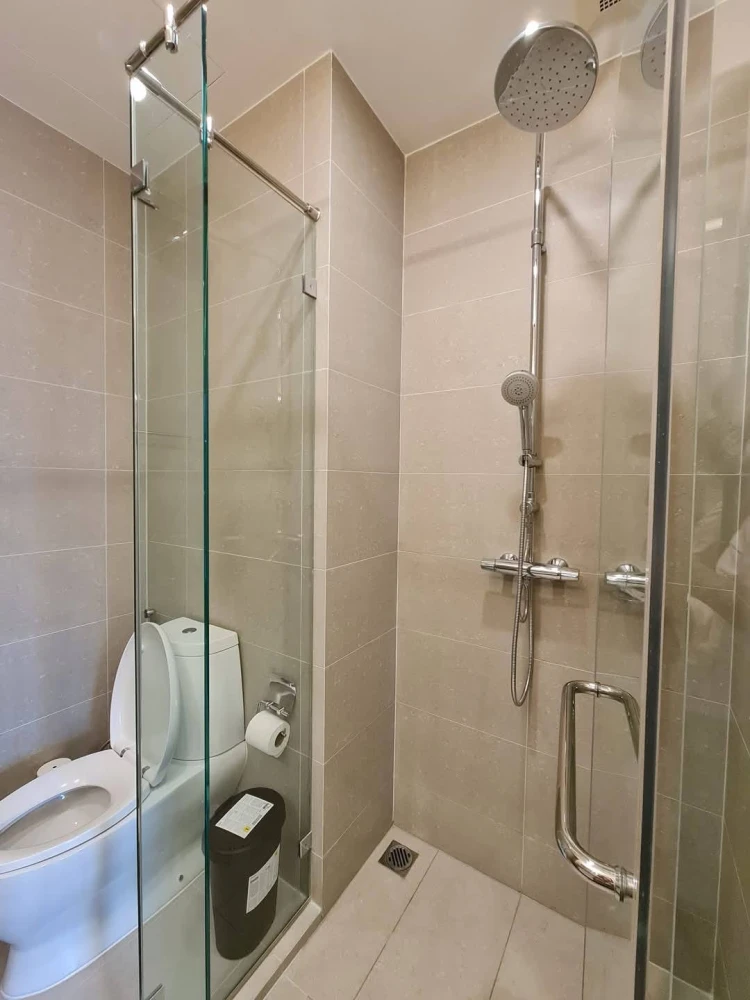 For rent Noble Ploenchit, high floor, large room, beautifully decorated, open layout, book now