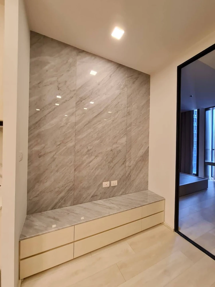 For rent Noble Ploenchit, high floor, large room, beautifully decorated, open layout, book now