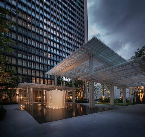 For rent: NOBLE PLOENCHIT, fully furnished room, ready to move in, high floor, beautiful view, hurry and book now before it's gone!