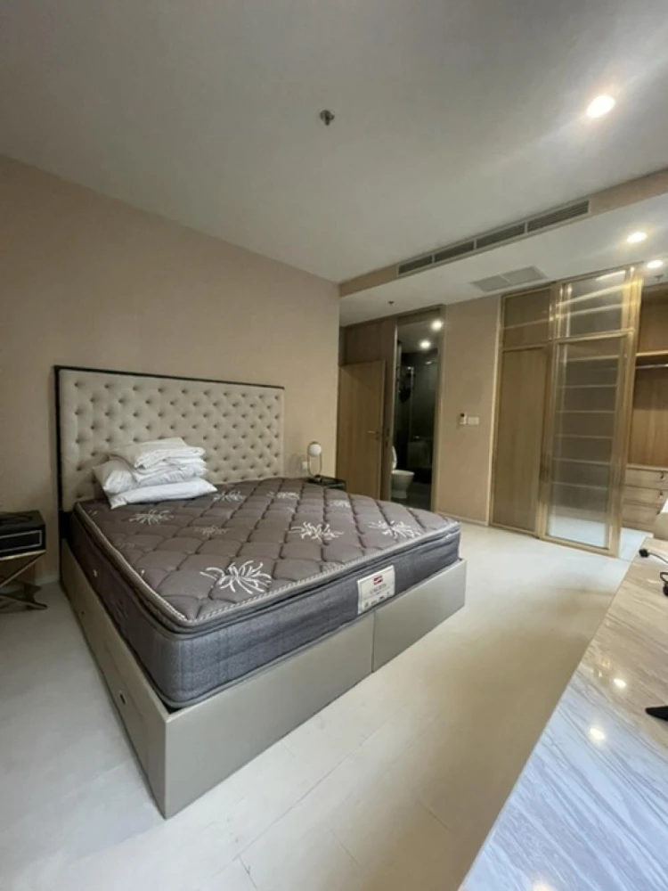 2-bedroom condo for rent at Noble Ploenjit, fully furnished. Book now!