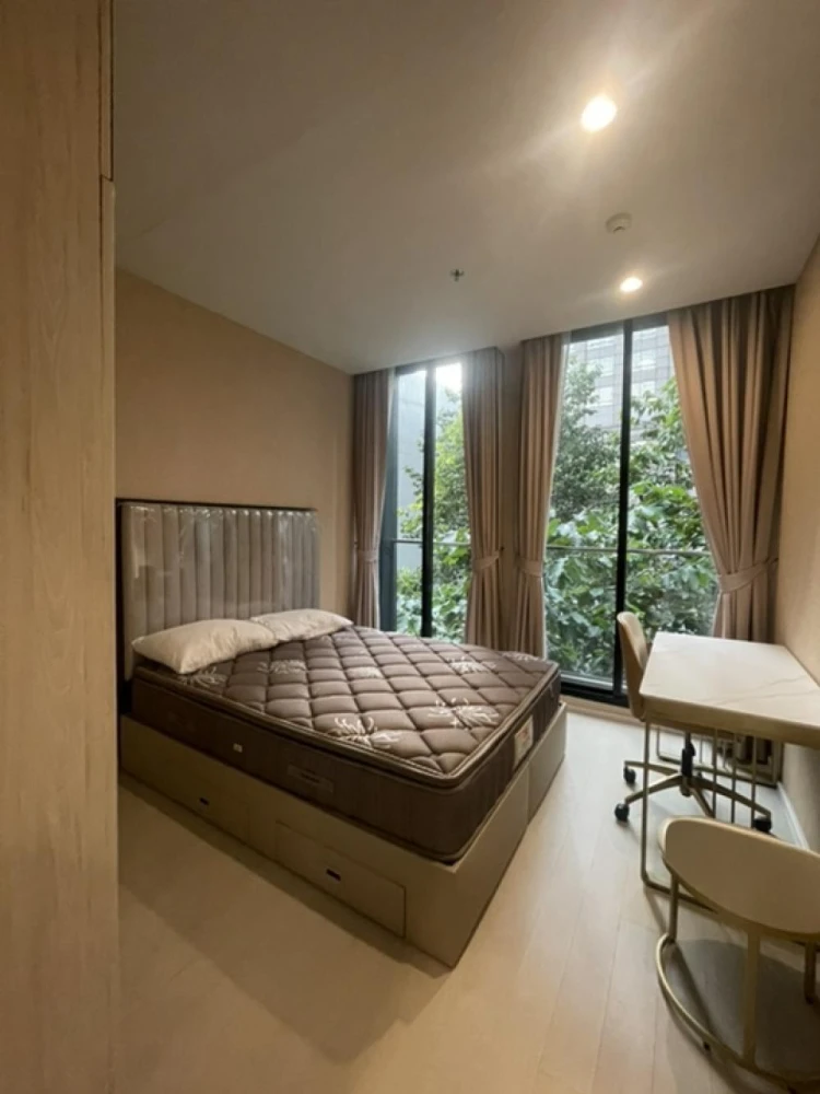 2-bedroom condo for rent at Noble Ploenjit, fully furnished. Book now!