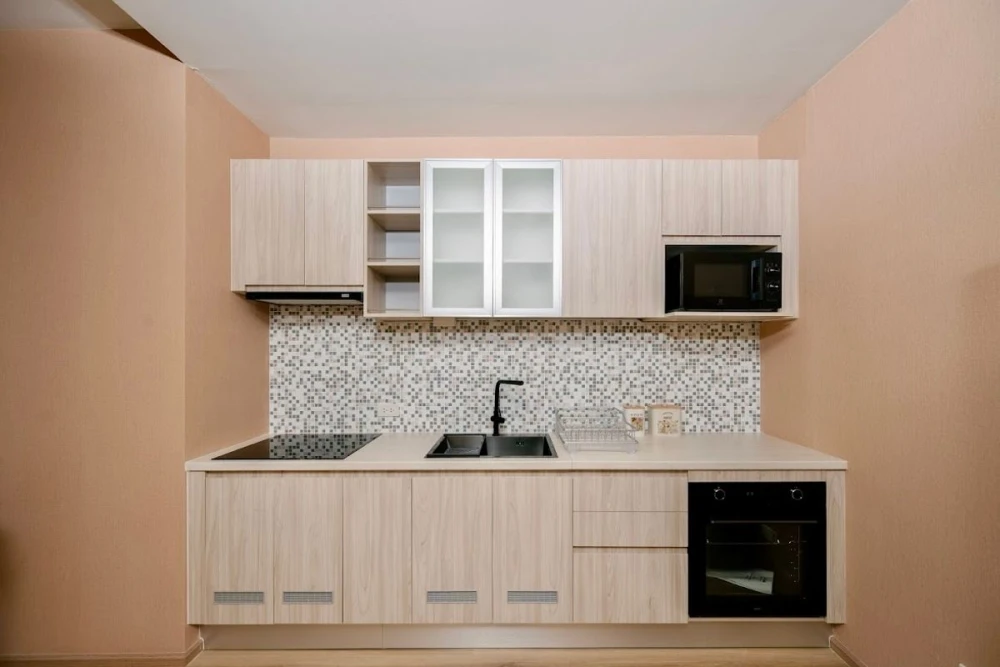 For rent: Noble Ploenjit, 41st floor, corner unit, city view, fully furnished, very livable. Book now!