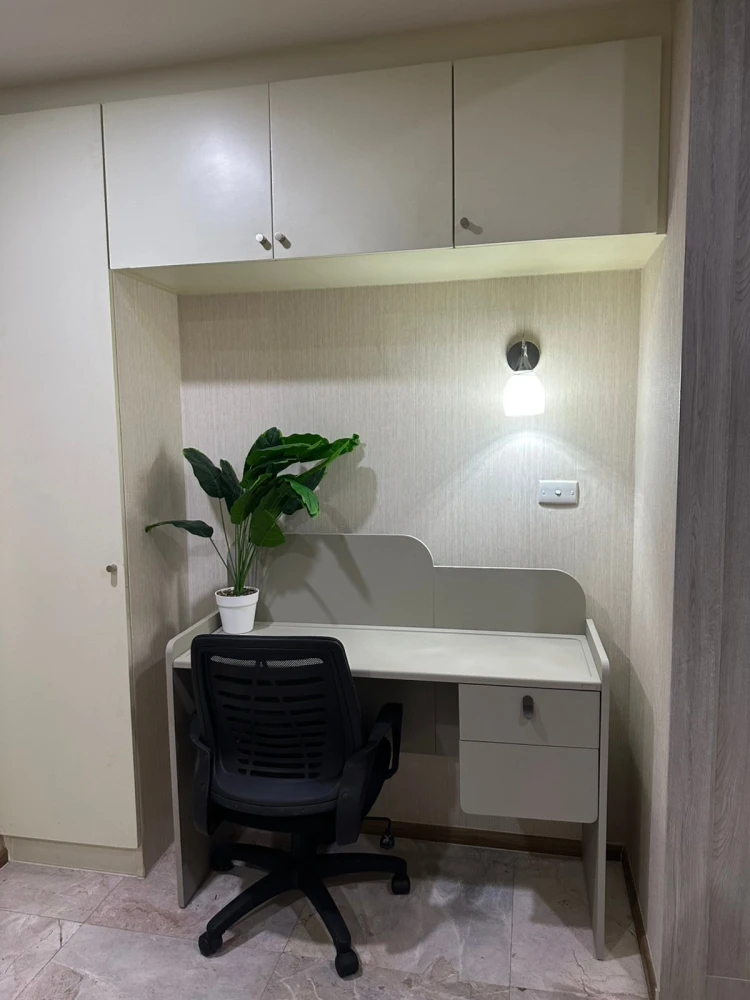 For rent: Noble Remix Sukhumvit 36, 23rd floor, fully furnished, very livable. Book now!
