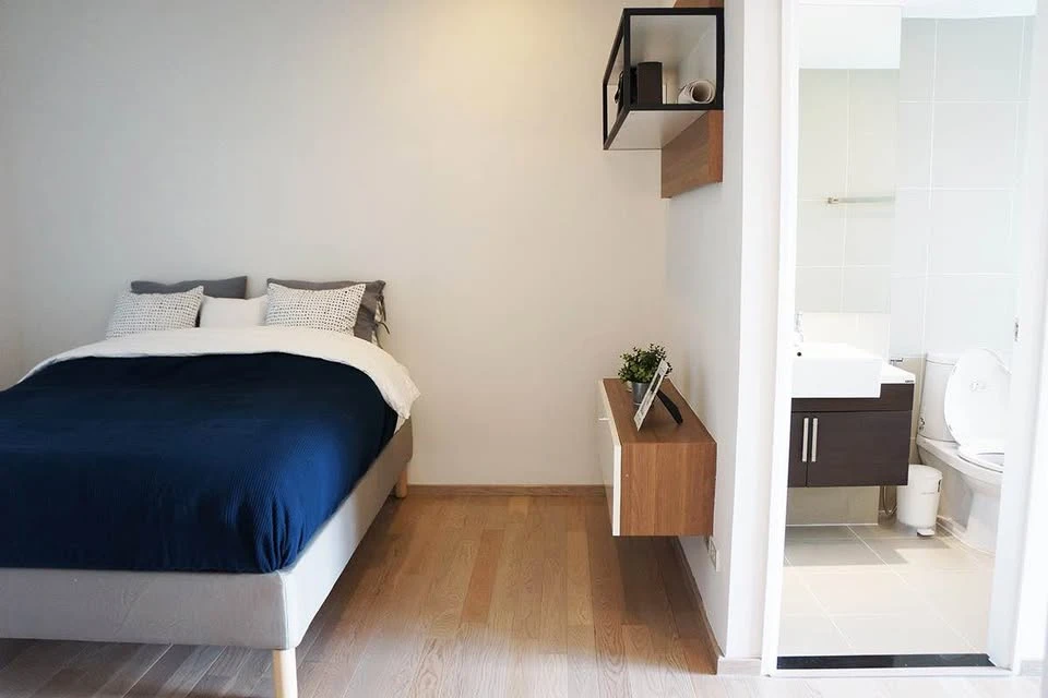 For rent: Noble Remix Sukhumvit 36, nice room, 10th floor, just the right height, great price, hurry and move in!