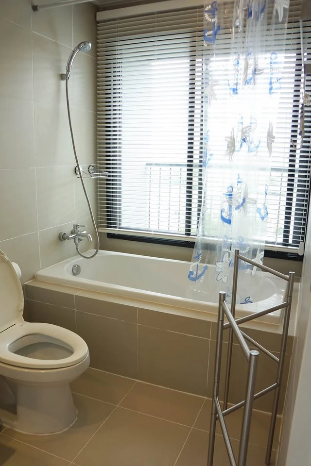 For rent: Noble Remix Sukhumvit 36, nice room, 10th floor, just the right height, great price, hurry and move in!