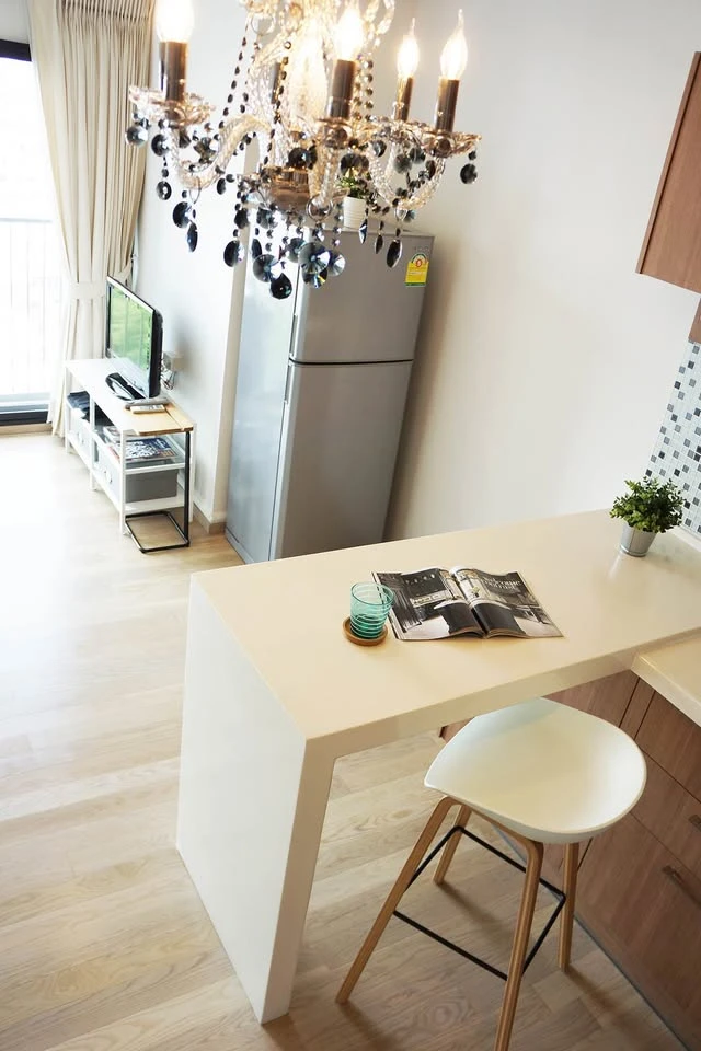 For rent: Noble Remix Sukhumvit 36, nice room, 10th floor, just the right height, great price, hurry and move in!