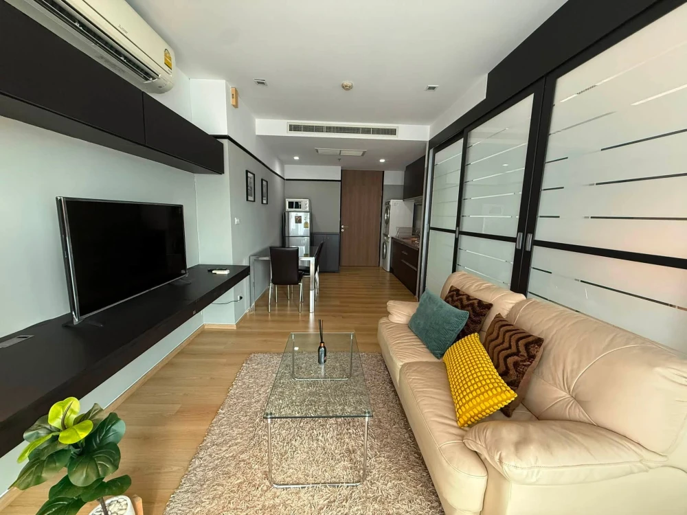 Noble Remix for rent, fully furnished, stylish and very livable. Don't just look, book now!