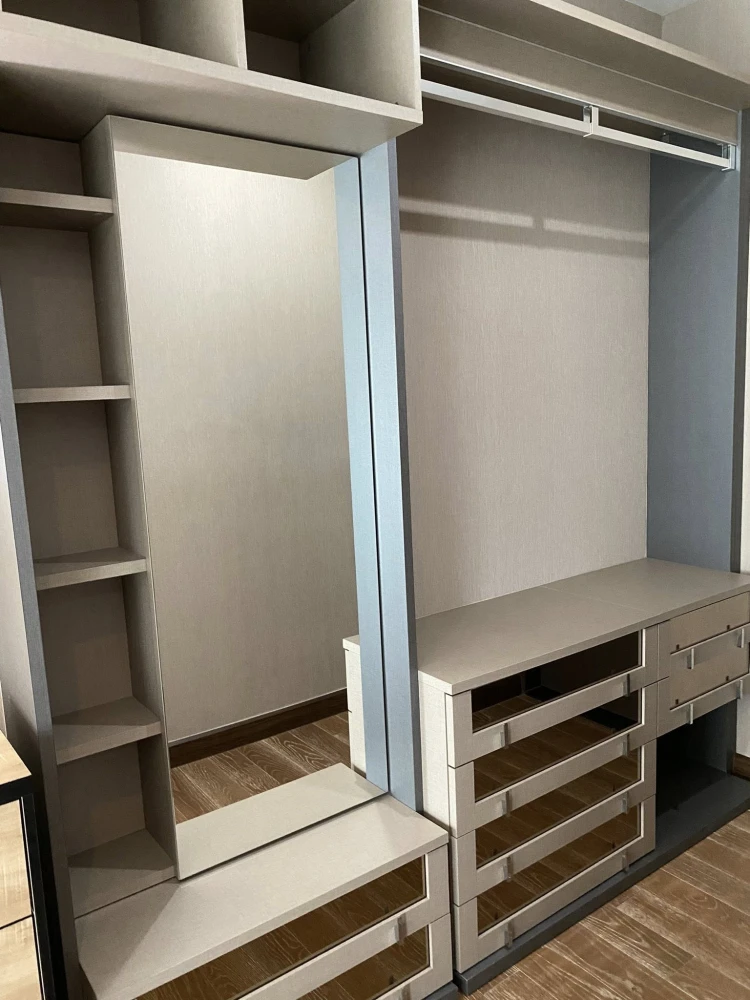 Noble Remix Sukhumvit 36, Building B, 3rd floor, for rent. Very spacious balcony. Book now!