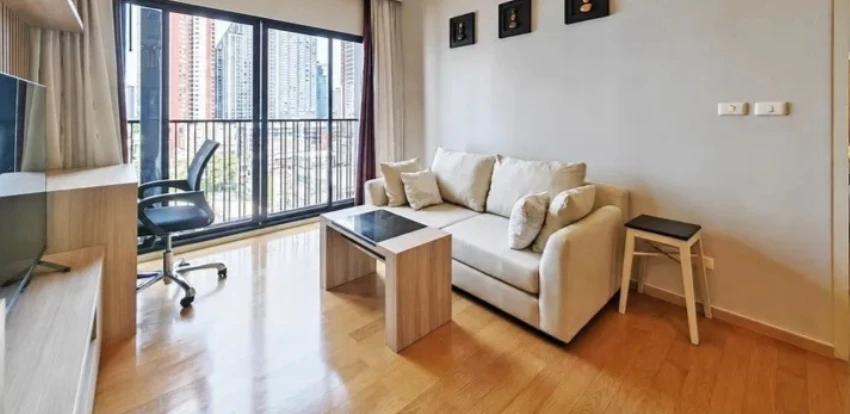 For rent: Fully furnished, inviting unit at Noble Reveal, located on the 10th floor. Book now—don’t miss out! Act fast!