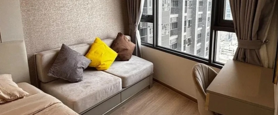 For rent: Fully furnished, inviting unit at Noble Reveal, located on the 10th floor. Book now—don’t miss out! Act fast!