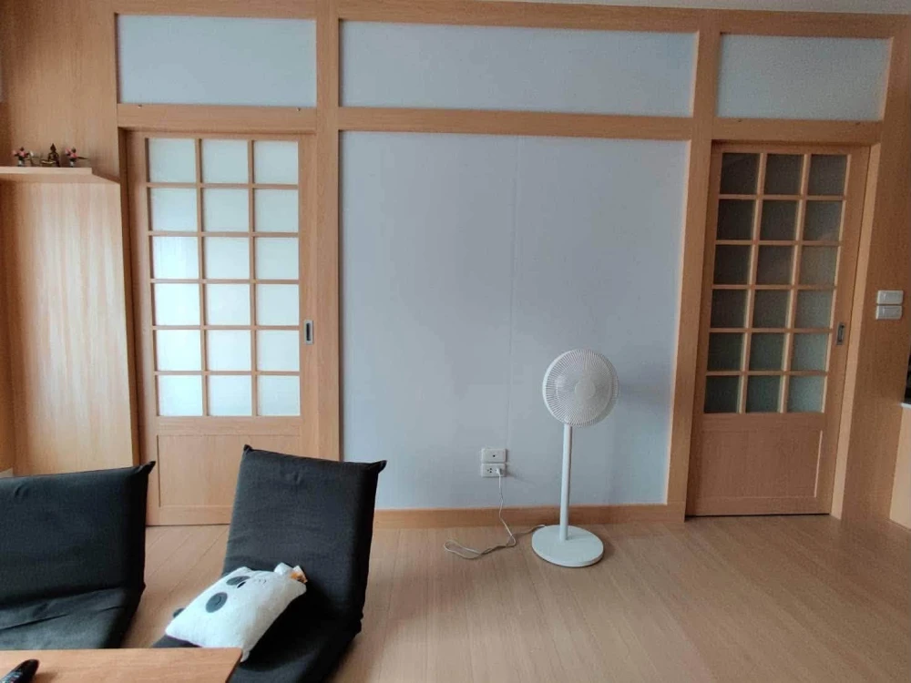 For rent: Noble Revent, 2-bedroom unit, spacious and fully furnished, ready to move in.