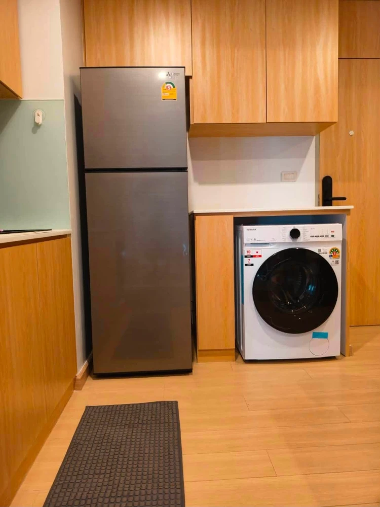For rent: Noble Revent, 2-bedroom unit, spacious and fully furnished, ready to move in.