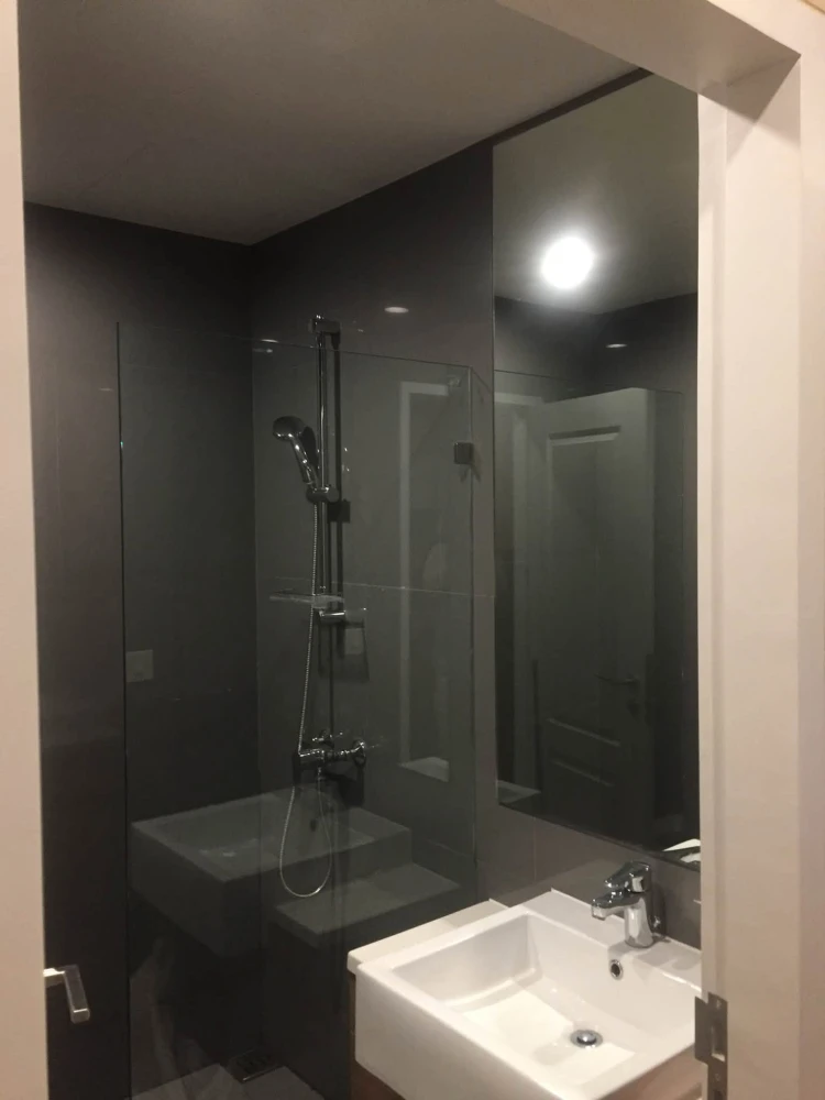 For rent: Noble Revo Silom, 27th floor, fully furnished, very livable. Book now! Don't miss out!