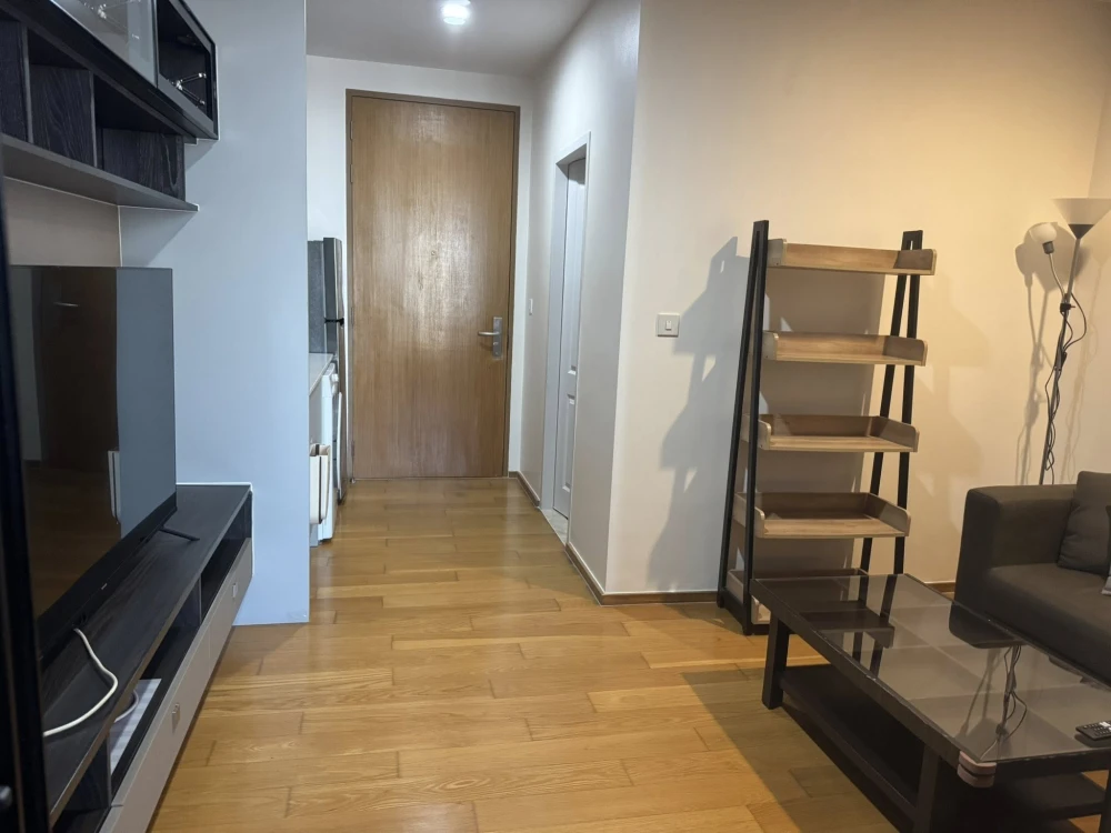 Noble Revo Silom condo for rent. Spacious, fully furnished. Book now!