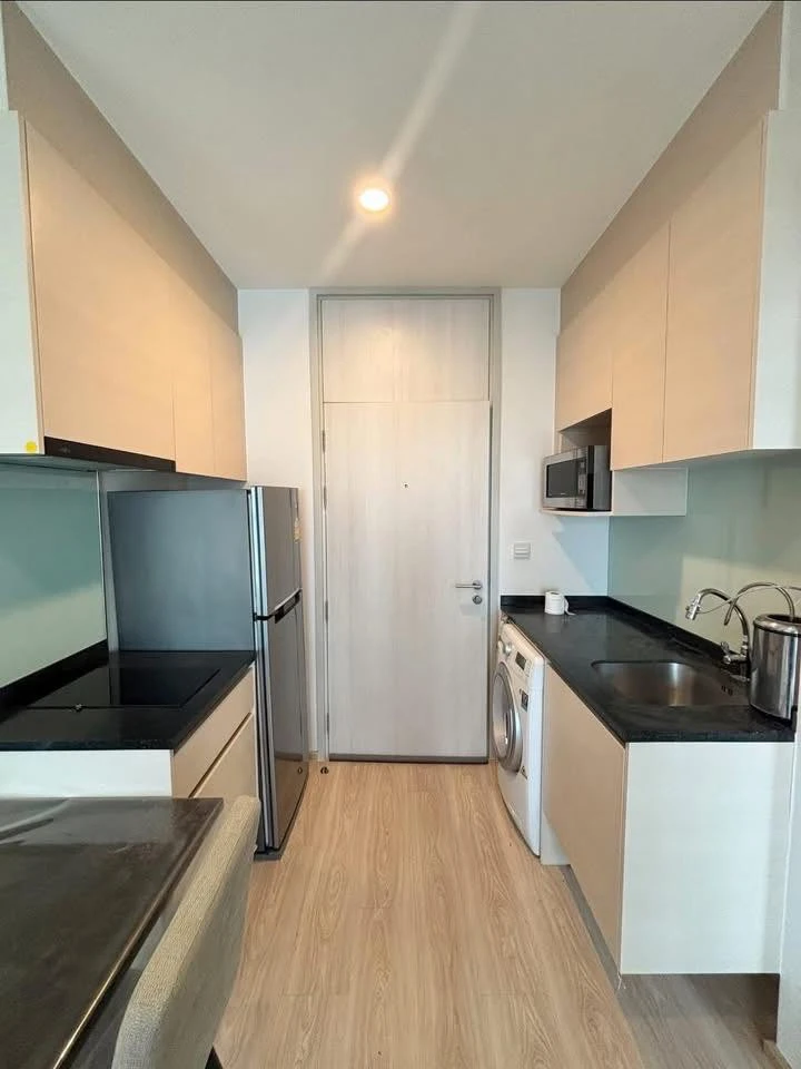 For rent: Noble Revol Rathada 2 rooms, ready to move in, complete facilities, book now before you miss out!!