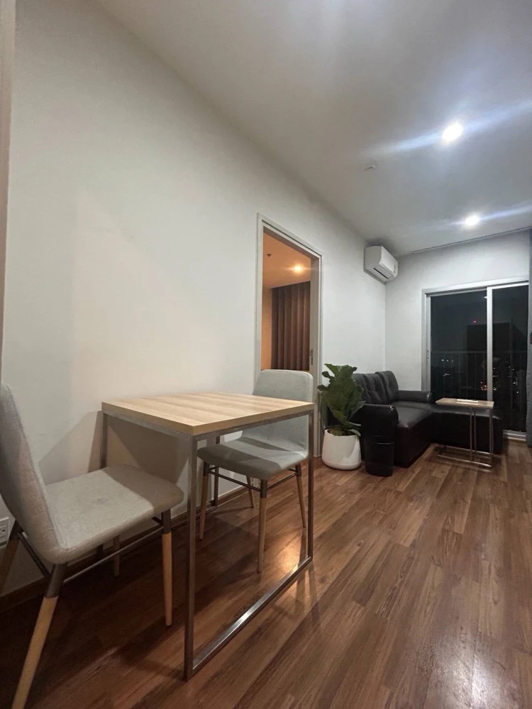For rent: Noble Revolve Ratchada 2, 1 bedroom, 1 bathroom, open view, not blocked, see the city view from a high floor, book now.